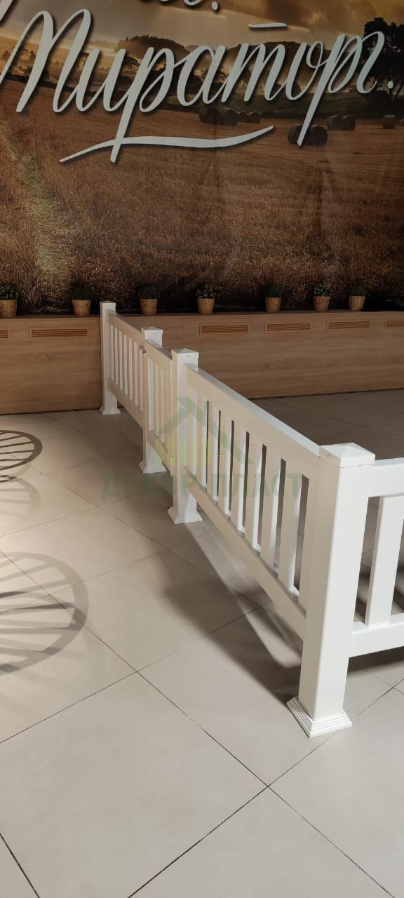Проект по установке травмобезопасного пластикового ограждения для детской площадки в фирменном ресторане быстрого питания  "100- Мираторг"