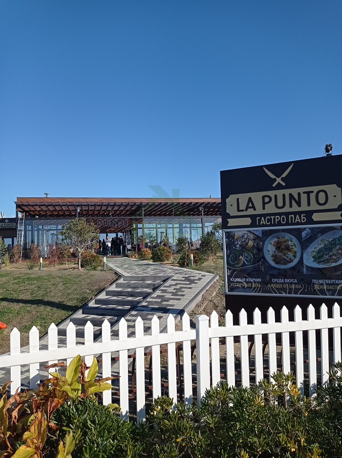 Проекты установки пластикового (винилового) ограждения на пляжах Краснодарского края и набережных Черноморского побережья