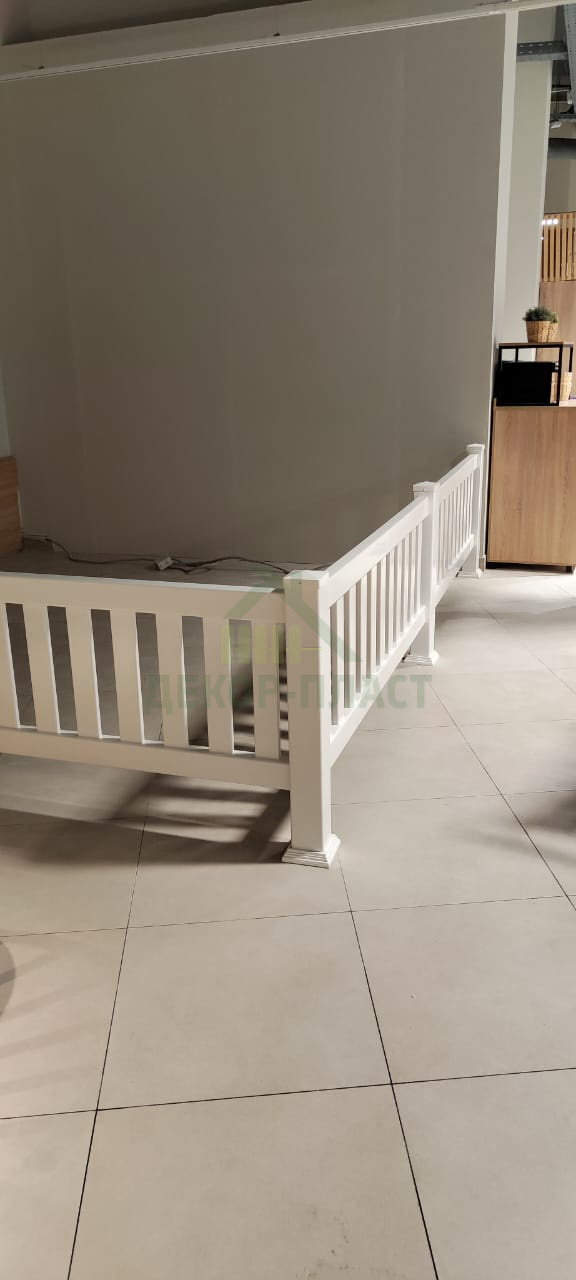 Проект по установке травмобезопасного пластикового ограждения для детской площадки в фирменном ресторане быстрого питания  "100- Мираторг"